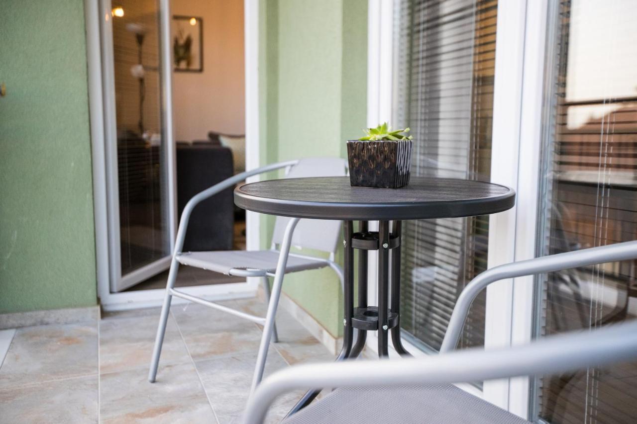 Blue Eye Ohrid Apartment ภายนอก รูปภาพ